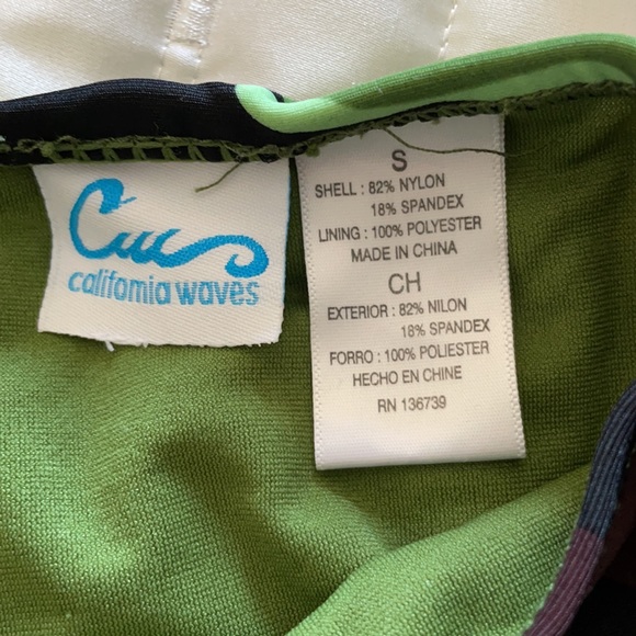 Bikini - Picture 4 of 4